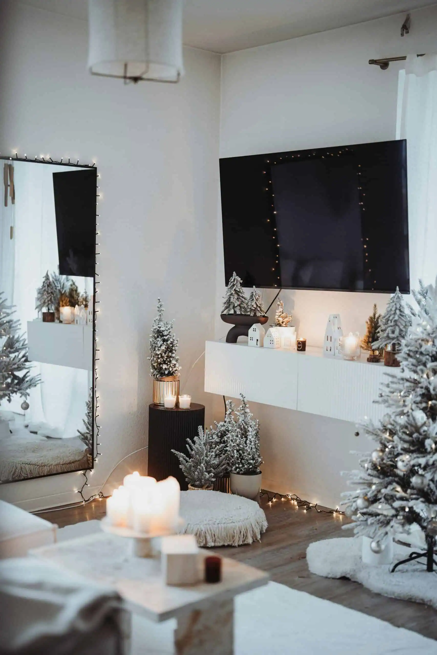 christmas apartment