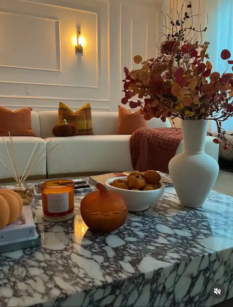 how to decorate after Christmas