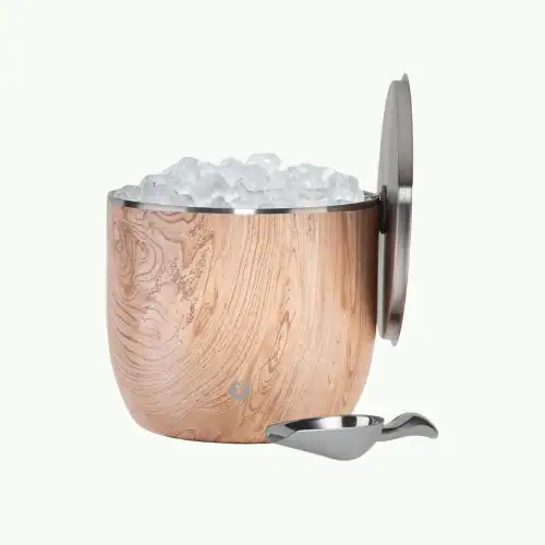 bar decor accessories