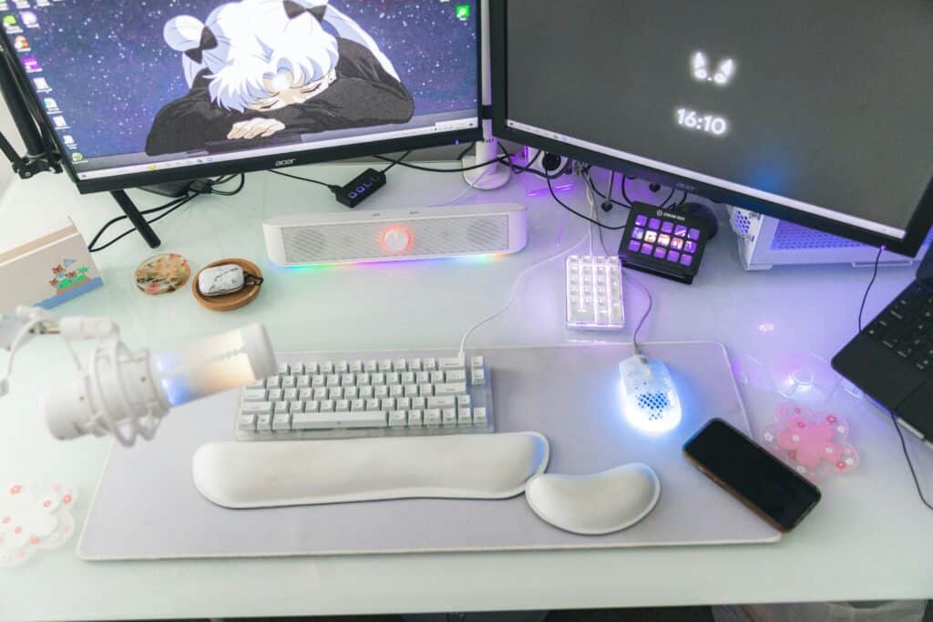girly gaming setup