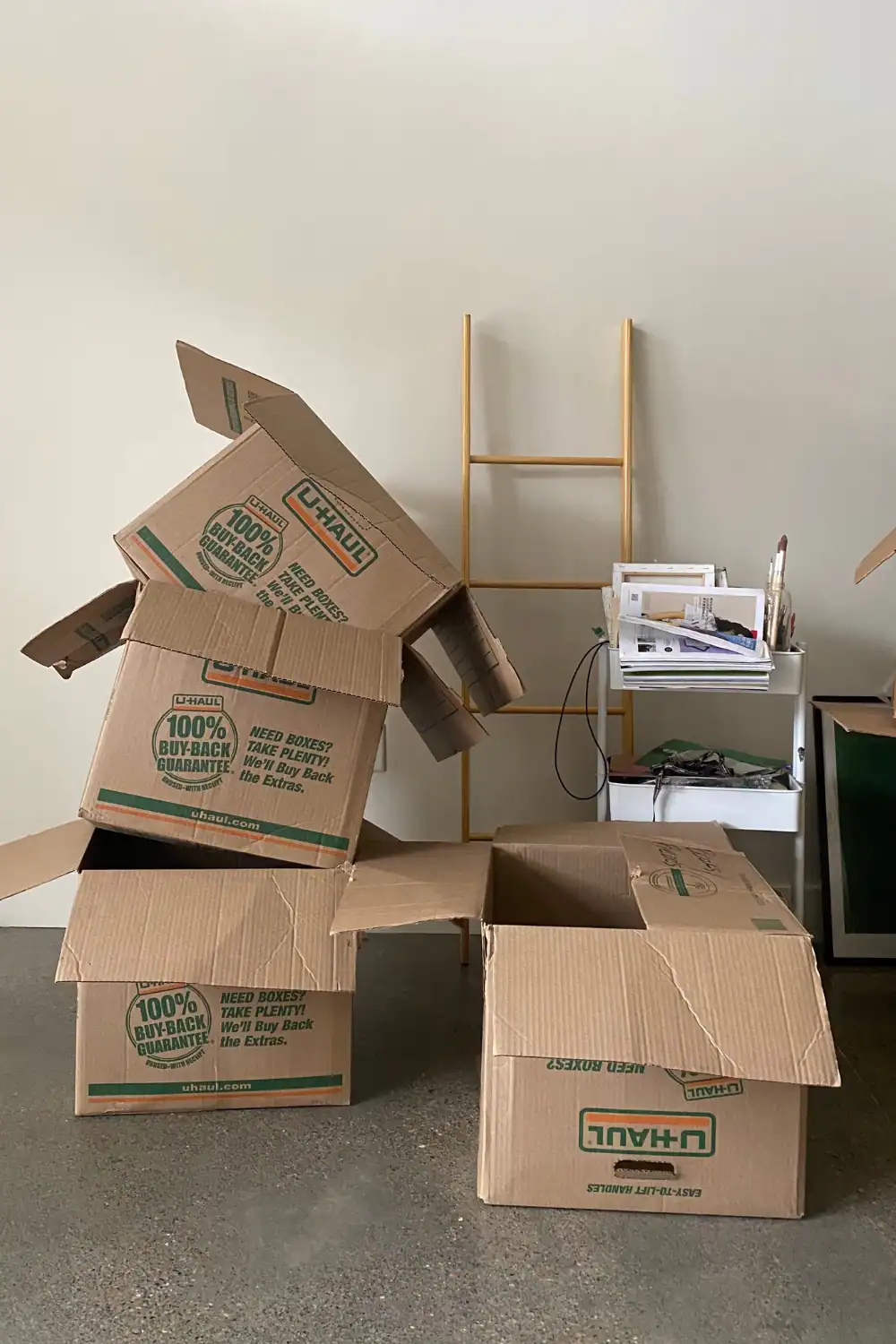 how to declutter before a move