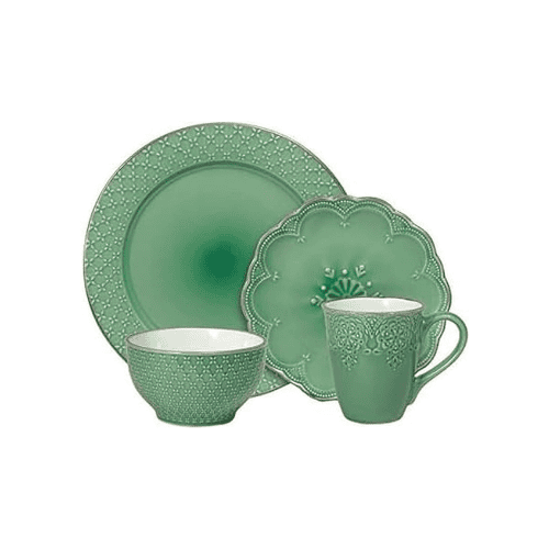 hosting a dinner party